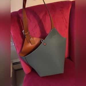 EUC MBDM leather shoulder bag